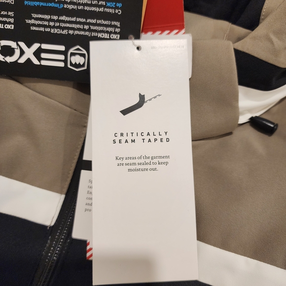 Women's Black and Tan Jacket - Picture 8 of 10